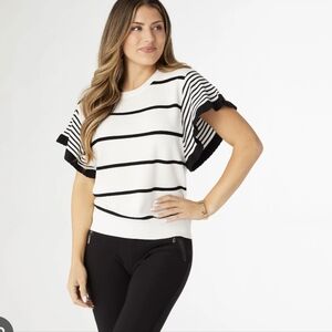 Coco + Carmen Chic Stripes Flutter Sleeve Top Black White Casual Knit Top Size M